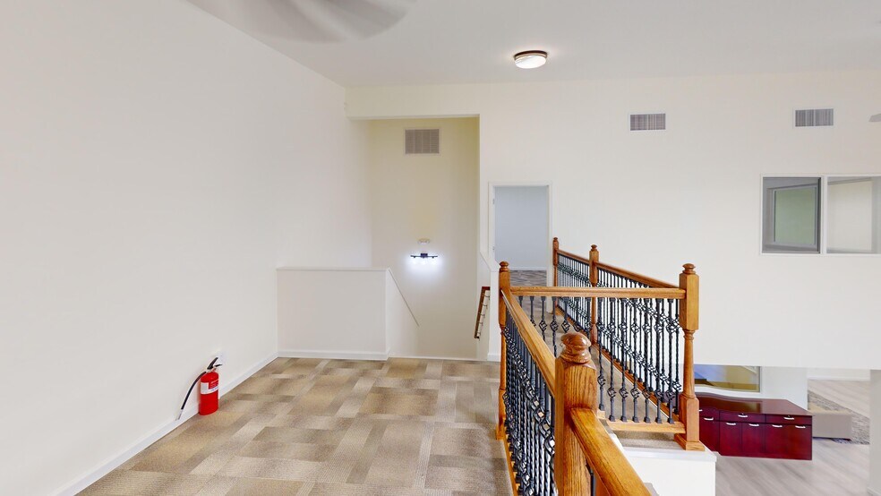 More Photos Of 524 Mokauea St, Honolulu Warehouse For Lease