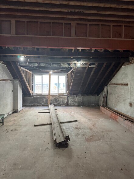 More Photos Of 39 Elm St, Toronto Office For Sale