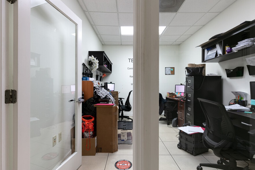 More Photos Of 9700 NW 79th Ave, Miami Office For Lease