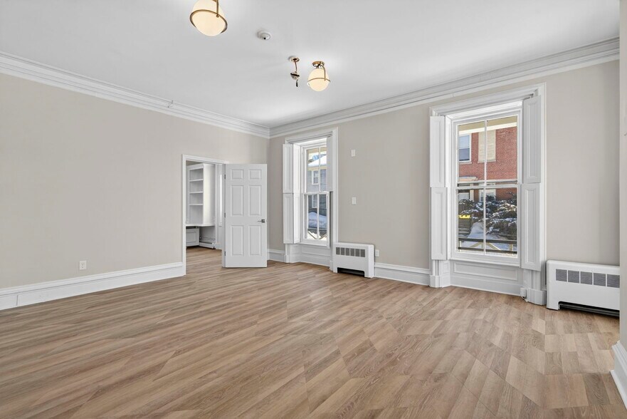 More Photos Of 86 Summer St, Haverhill Apartments For Sale