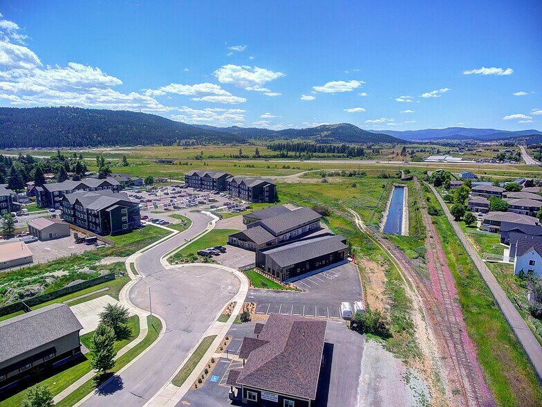 More Photos Of 21 Meridian Ct, Kalispell Light Distribution For Sale