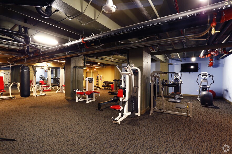 More Photos Of 526 Penn Ave, Pittsburgh Apartments For Lease