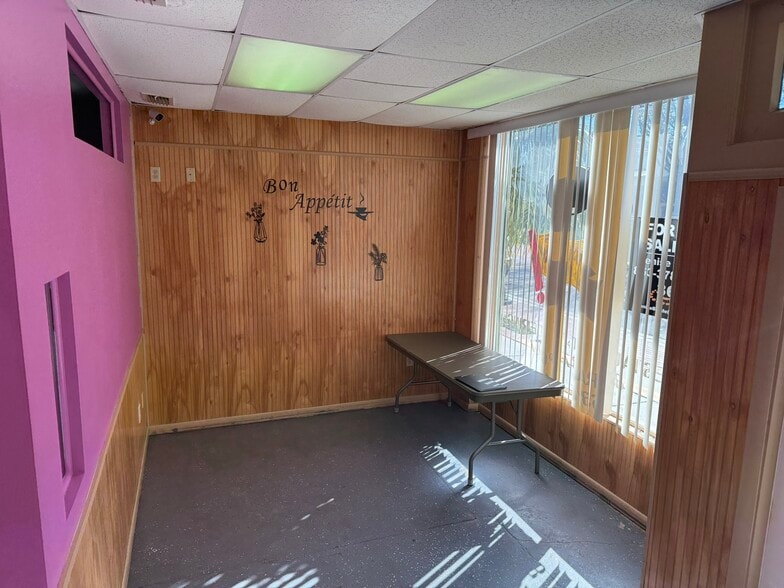 More Photos Of 550 E Main St, Bartow Freestanding For Sale