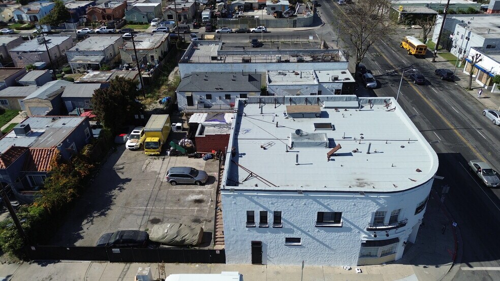 More Photos Of 6525 S Western Ave, Los Angeles Storefront Retail Residential For Lease