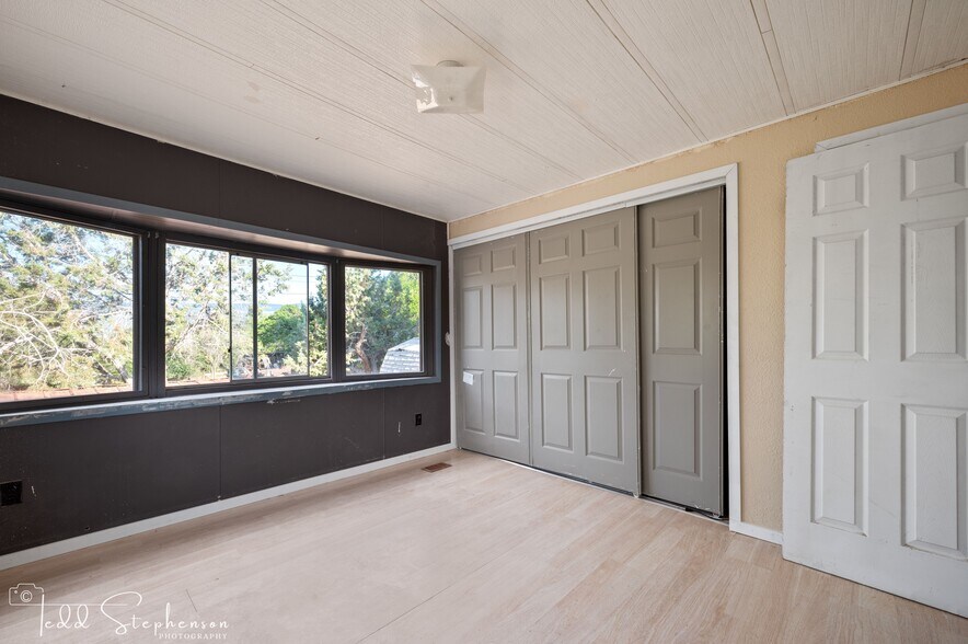 More Photos Of 810 NW Cedar Ave, Cedaredge Manufactured Housing Mobile Home Park For Sale