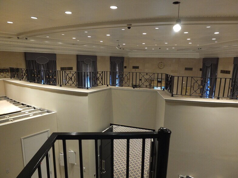 More Photos Of 545 Broadway, Brooklyn Office Residential For Lease