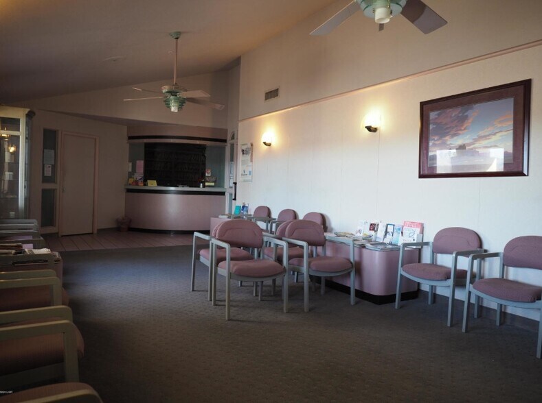 More Photos Of 1840 Mesquite Ave, Lake Havasu City Medical For Lease