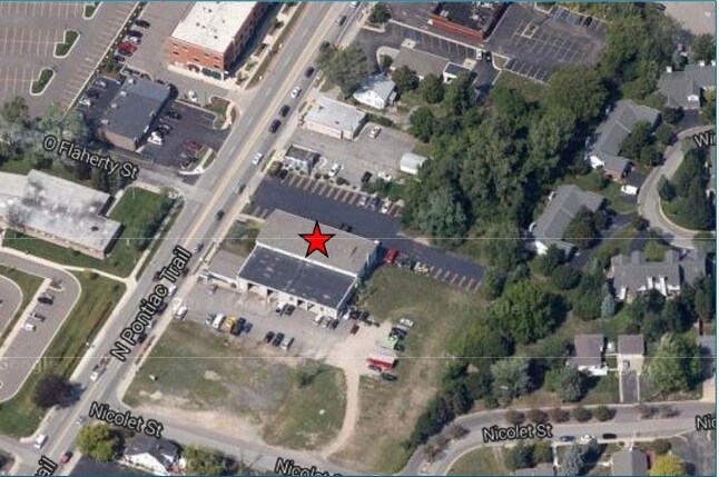 More Photos Of 500 N Pontiac Trail, Walled Lake Freestanding For Lease