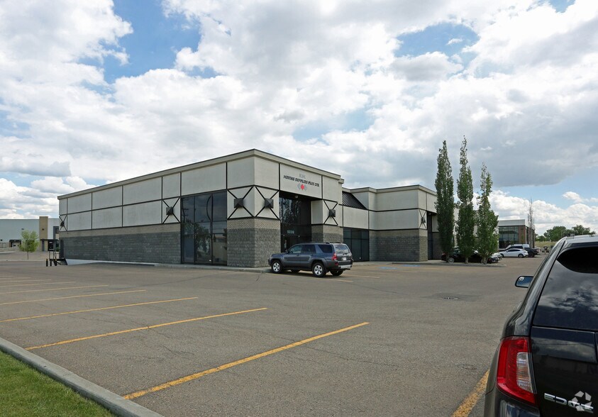 Primary Photo Of 5203-5239 86th St NW, Edmonton Flex For Lease