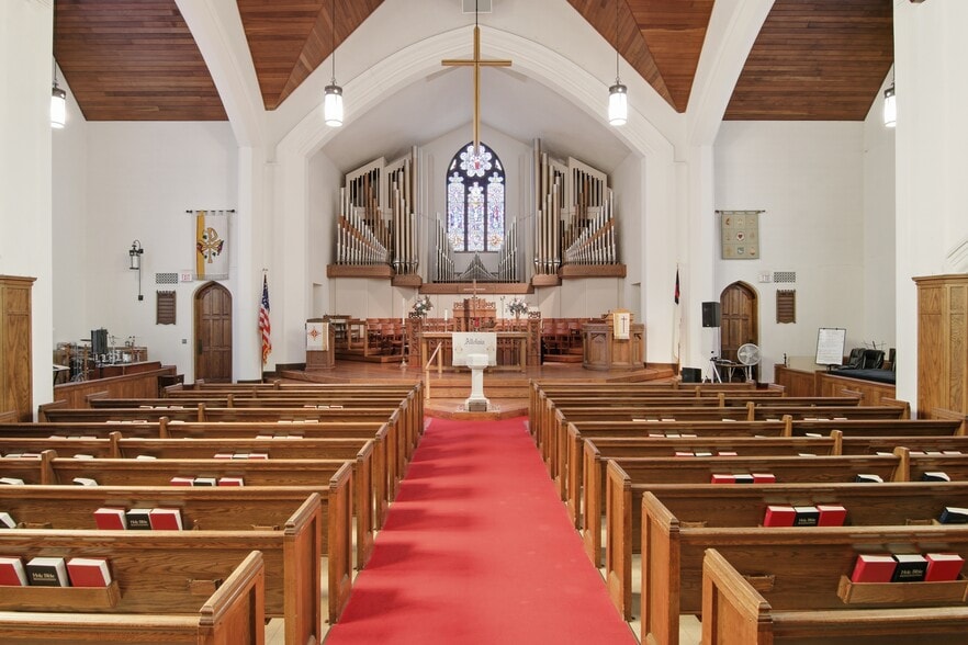 More Photos Of 1115 Greenbrier St, Saint Paul Religious Facility For Sale