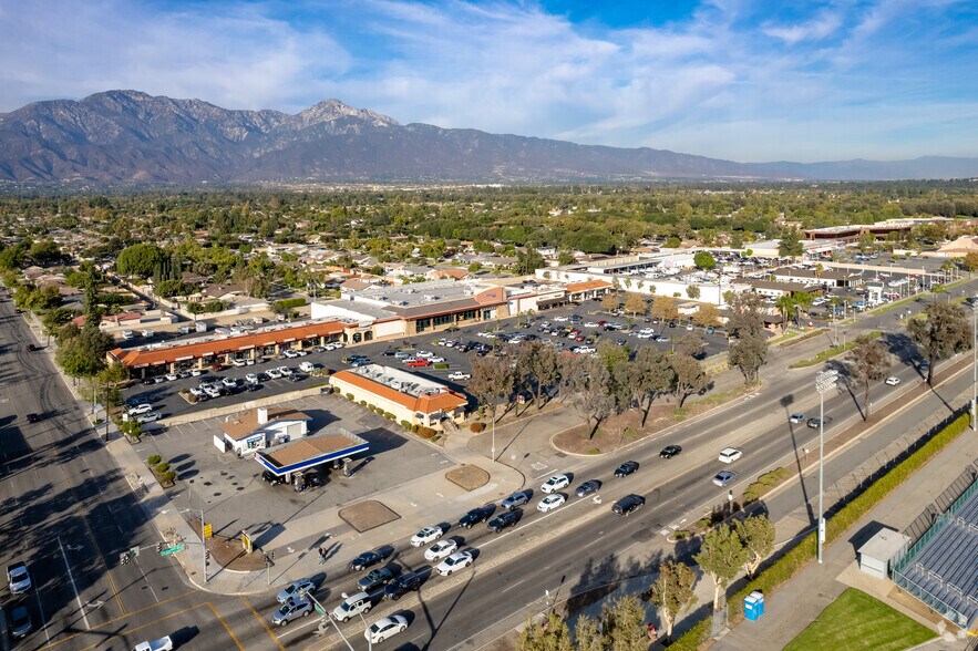 More Photos Of 711-785 W Foothill Blvd, Upland Storefront For Lease