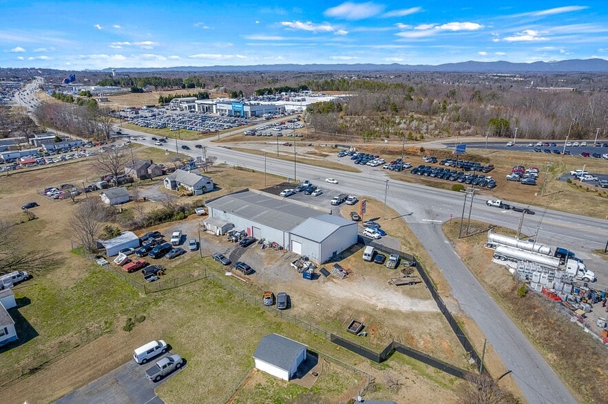 More Photos Of 13817 E Wade Hampton Blvd, Greer General Retail For Sale