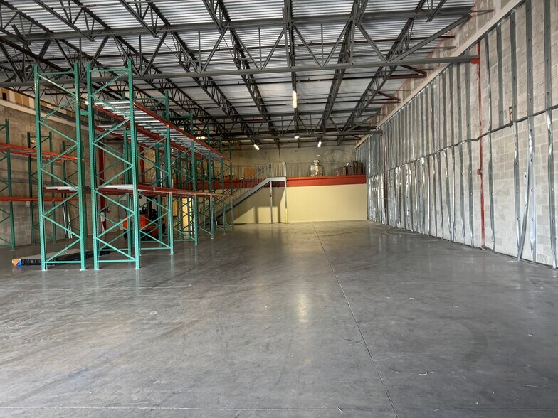 More Photos Of 6300-6332 NW 97th Ave, Miami Warehouse For Sale