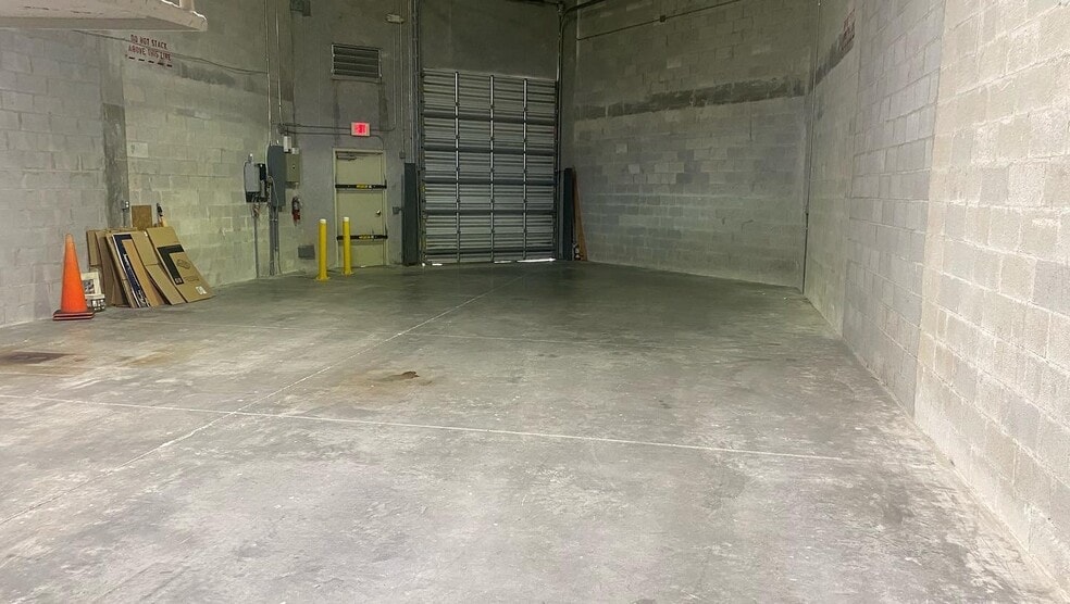 More Photos Of 1835 NW 112th Ave, Miami Warehouse For Lease