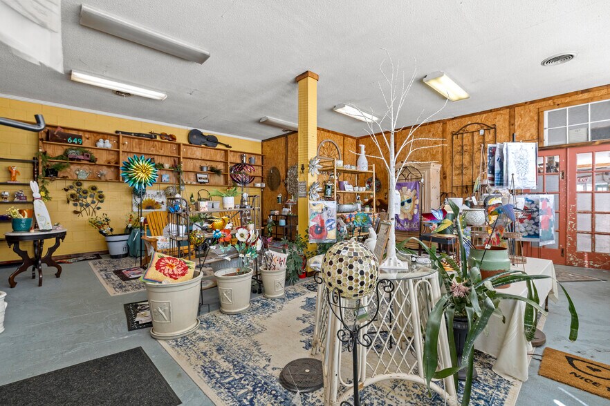 More Photos Of 649 Columbia Rd, Chester General Retail For Sale