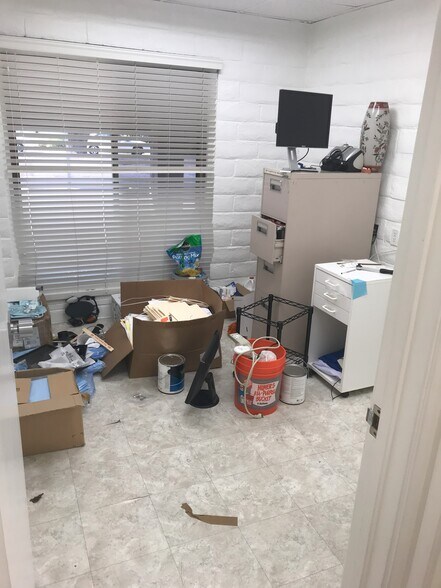 More Photos Of 178 S Victoria Ave, Ventura Medical For Lease