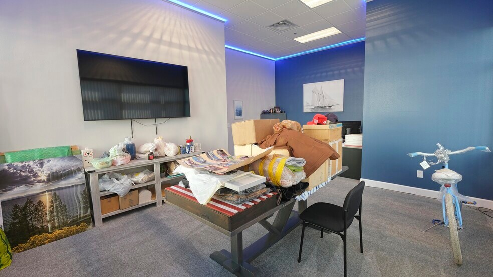 More Photos Of 1361 Rocky Point Dr, Oceanside Warehouse For Sale