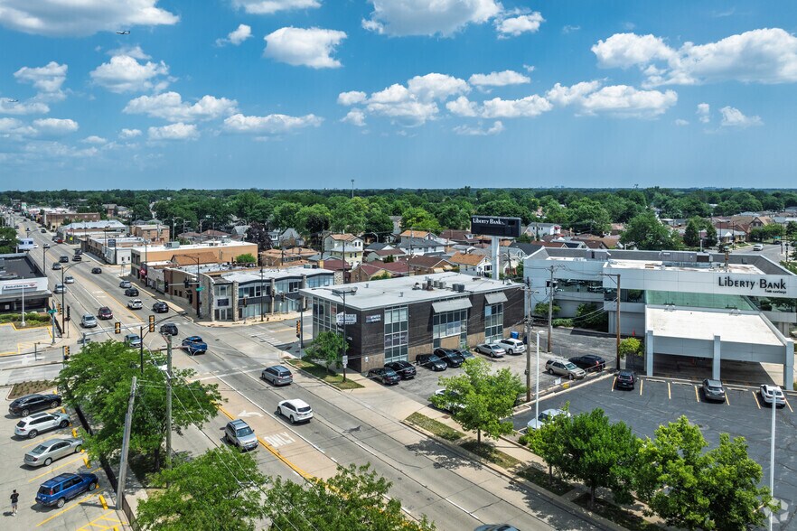 More Photos Of 5151 N Harlem Ave, Chicago Medical For Sale