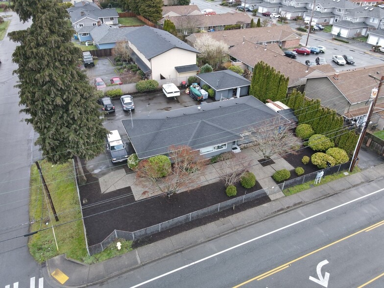 More Photos Of 7729 212th St SW, Edmonds Specialty For Sale