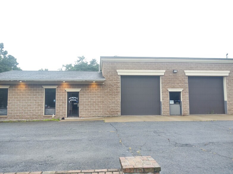 Primary Photo Of 157 Tremont St, Rehoboth Manufacturing For Sale