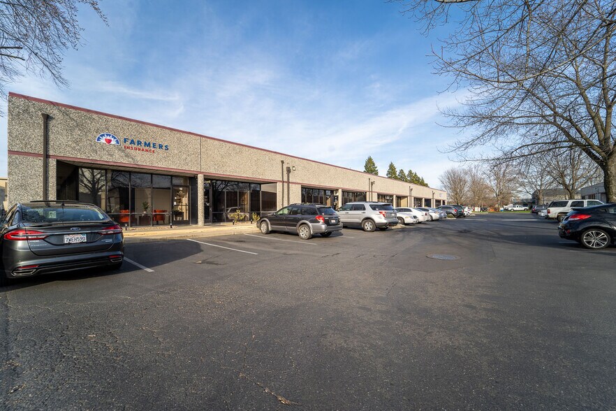 More Photos Of 990 Klamath Ln, Yuba City Unknown For Lease