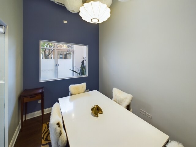 More Photos Of 4704 N Kenmore Ave, Chicago Apartments For Sale