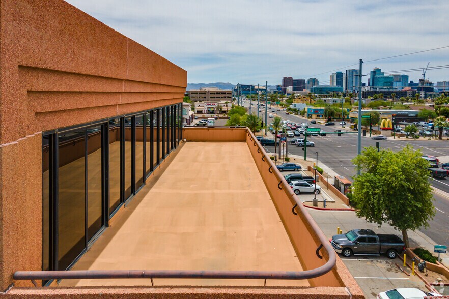 More Photos Of 1601 N 7th St, Phoenix Office For Sale