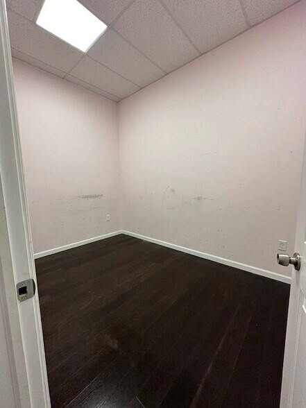 More Photos Of 2125 US Highway 130, North Brunswick Unknown For Lease