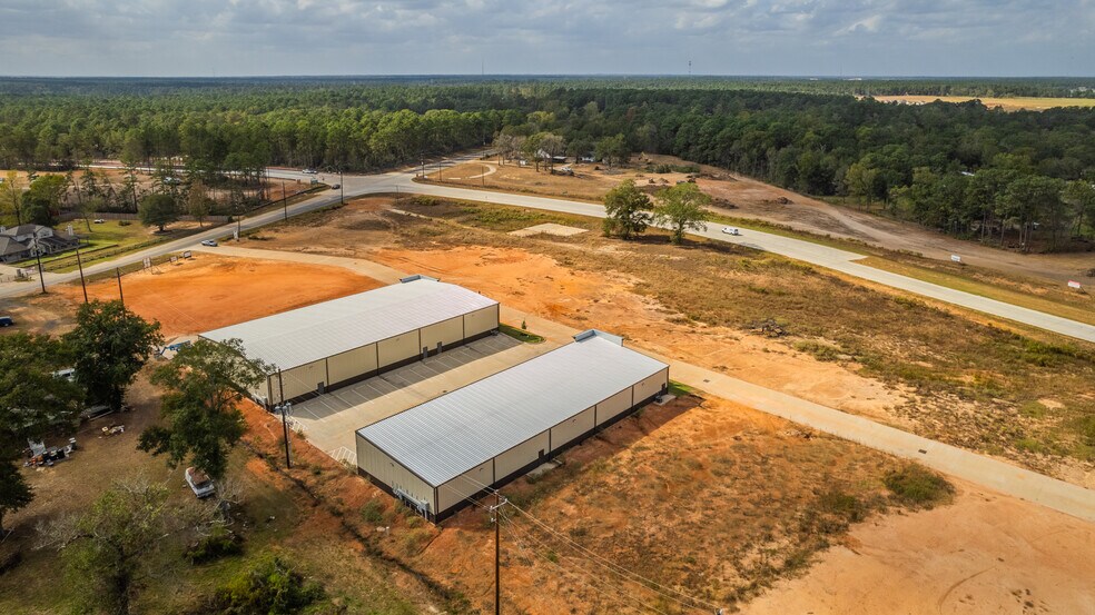 More Photos Of 30130 Dobbin Huffsmith Rd, Magnolia Distribution For Sale