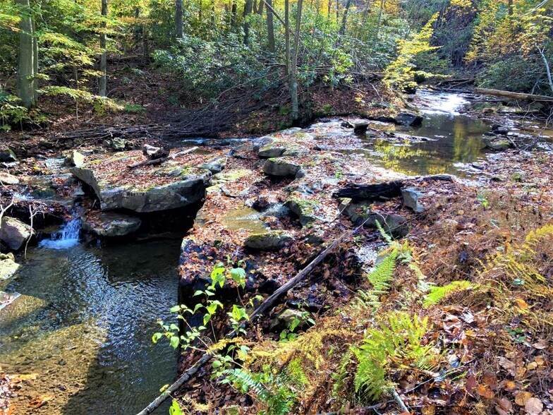 More Photos Of 2005 Grafton Rd, Morgantown Land For Sale