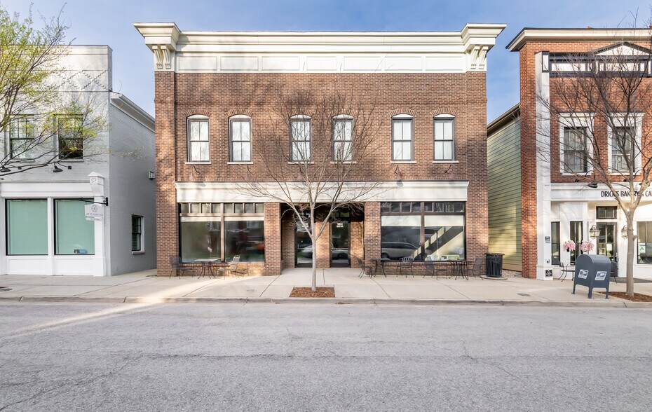 More Photos Of 10612-10614 Meeting St, Prospect Storefront Retail Office For Lease