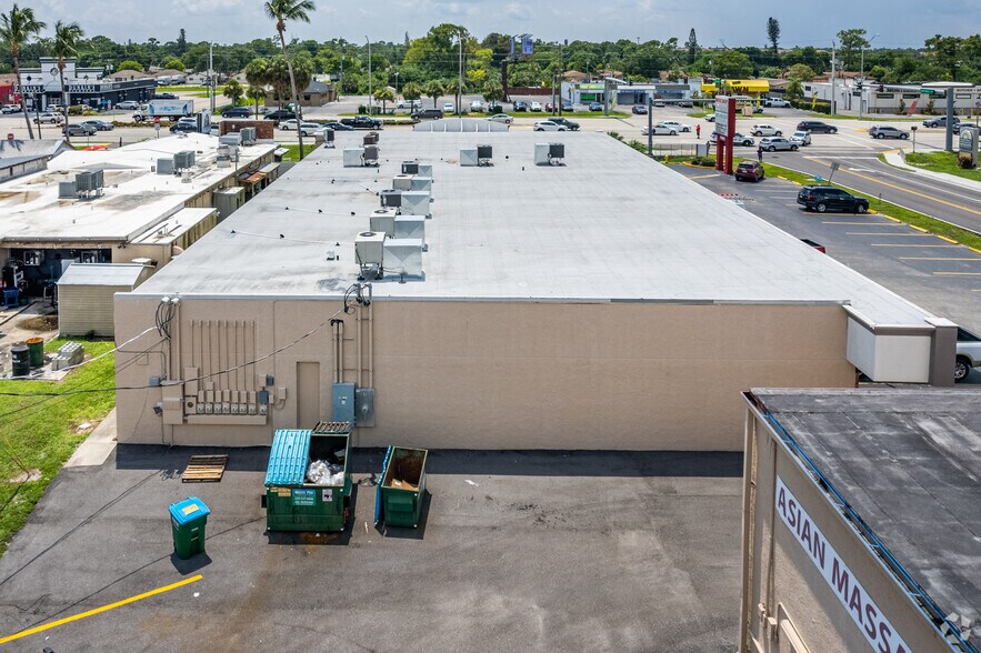 More Photos Of 11485 S Cleveland Ave, Fort Myers Unknown For Lease