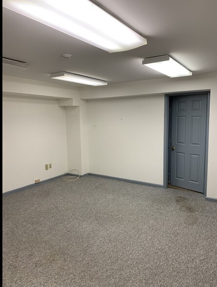 More Photos Of 301 S Main St, Doylestown Medical For Sale