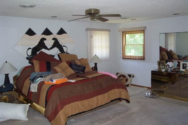 More Photos Of 223 Sharon Dr, Pigeon Forge General Retail For Sale