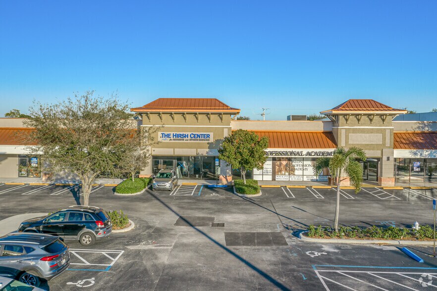 More Photos Of 14530-14610 S Military Trl, Delray Beach Unknown For Lease