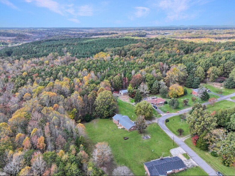 More Photos Of 01 Lincoln Village Drive, Statesville Land For Sale
