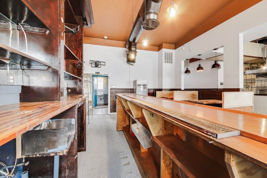 More Photos Of 3224-3226 11th St NW, Washington Storefront For Lease