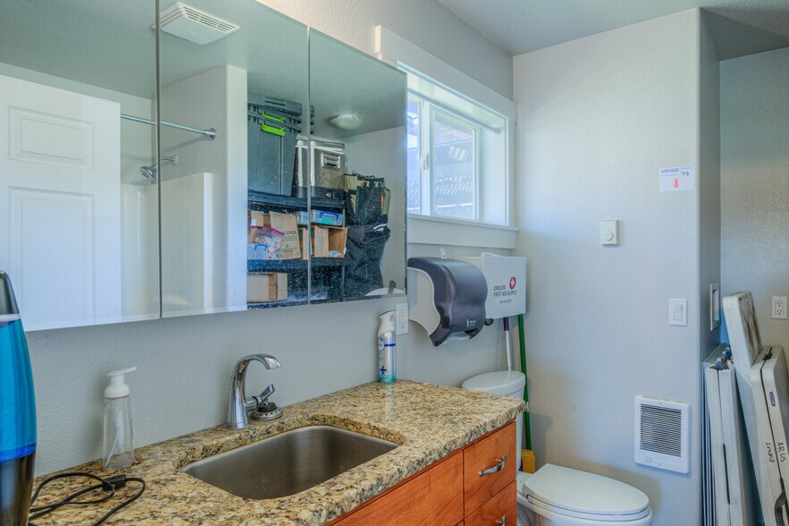 More Photos Of , Bend Unknown For Sale