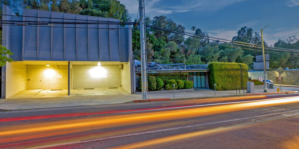 Primary Photo Of , Los Angeles Specialty For Sale