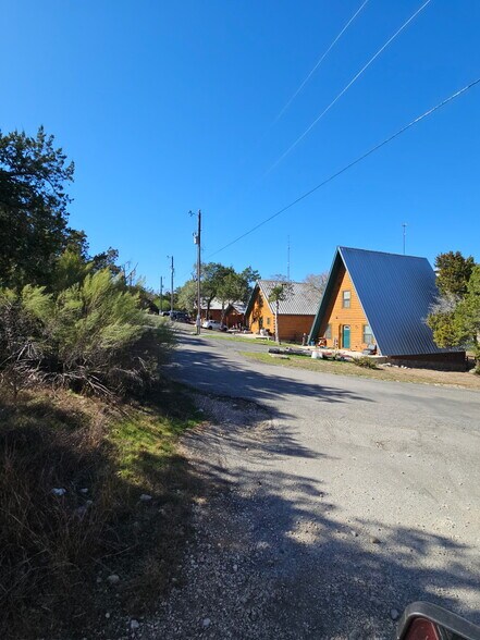 More Photos Of 40930 FM 3159, Canyon Lake Manufactured Housing Mobile Home Park For Sale