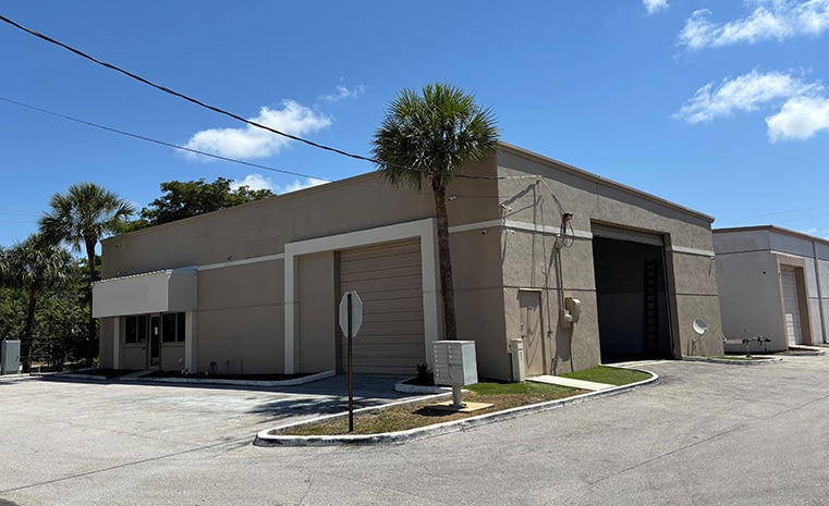 Primary Photo Of 3464 SW 15th St, Deerfield Beach Warehouse For Lease