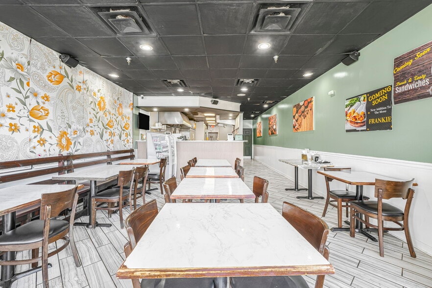 More Photos Of 72-76 Market St, Clifton Restaurant For Sale