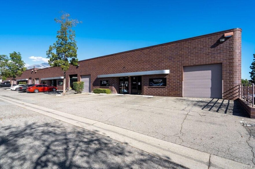 More Photos Of 1842 W 11th St, Upland Warehouse For Sale