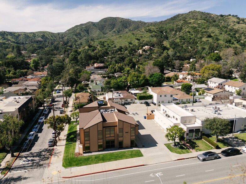 More Photos Of 2505 Canada Blvd, Glendale Office For Lease