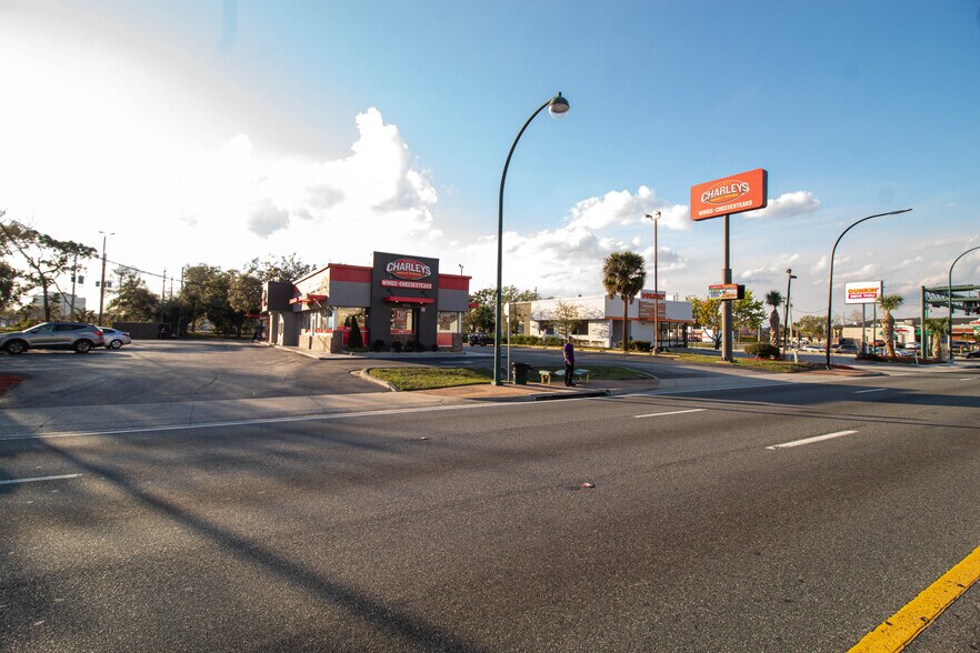 More Photos Of 5908 Orange Blossom Trl, Orlando Fast Food For Sale