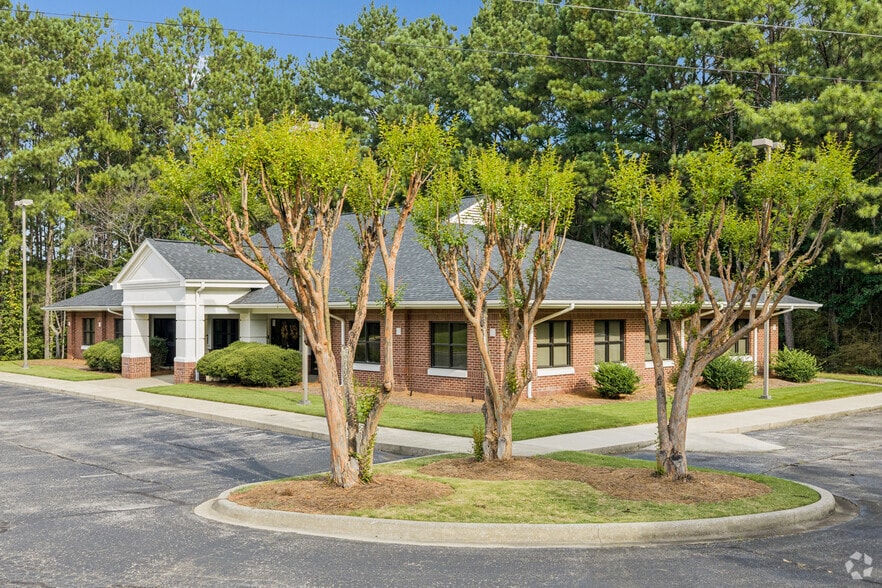 More Photos Of 3603 Pine Ln, Bessemer Office For Lease