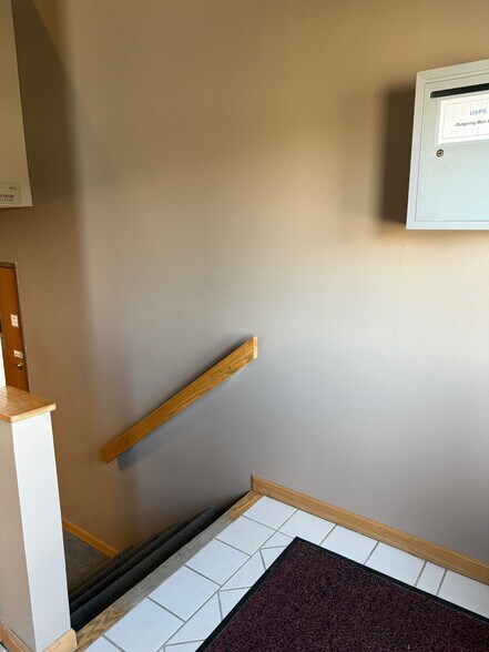 More Photos Of 1430 DeKalb Ave, Sycamore Office For Lease