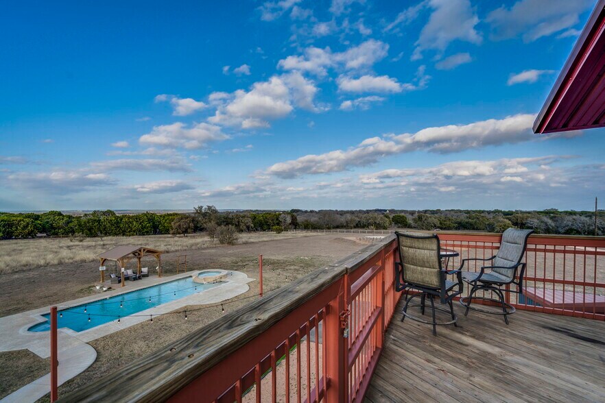 More Photos Of 3199 County 2730 Rd, Glen Rose Lodge Meeting Hall For Sale