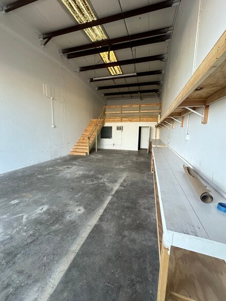 More Photos Of 4810 110th Ave, Pinellas Park Warehouse For Sale
