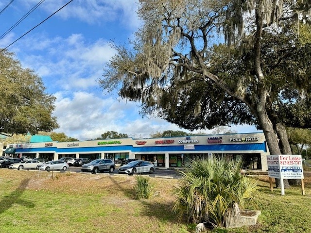 Primary Photo Of 2102-2128 W Brandon Blvd, Brandon Unknown For Lease